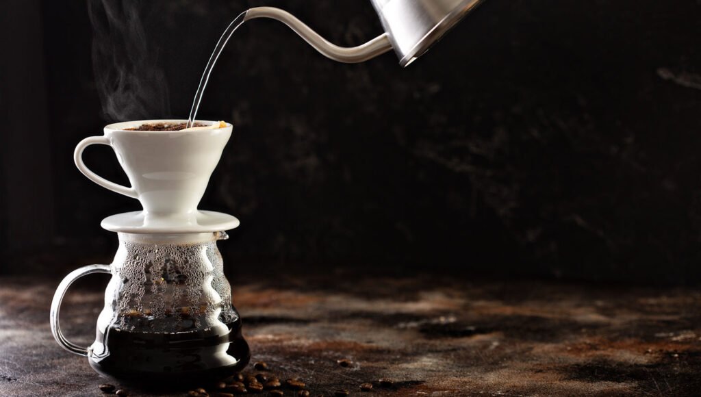 kettle pouring - pour-over coffee - home coffee - go joe bean